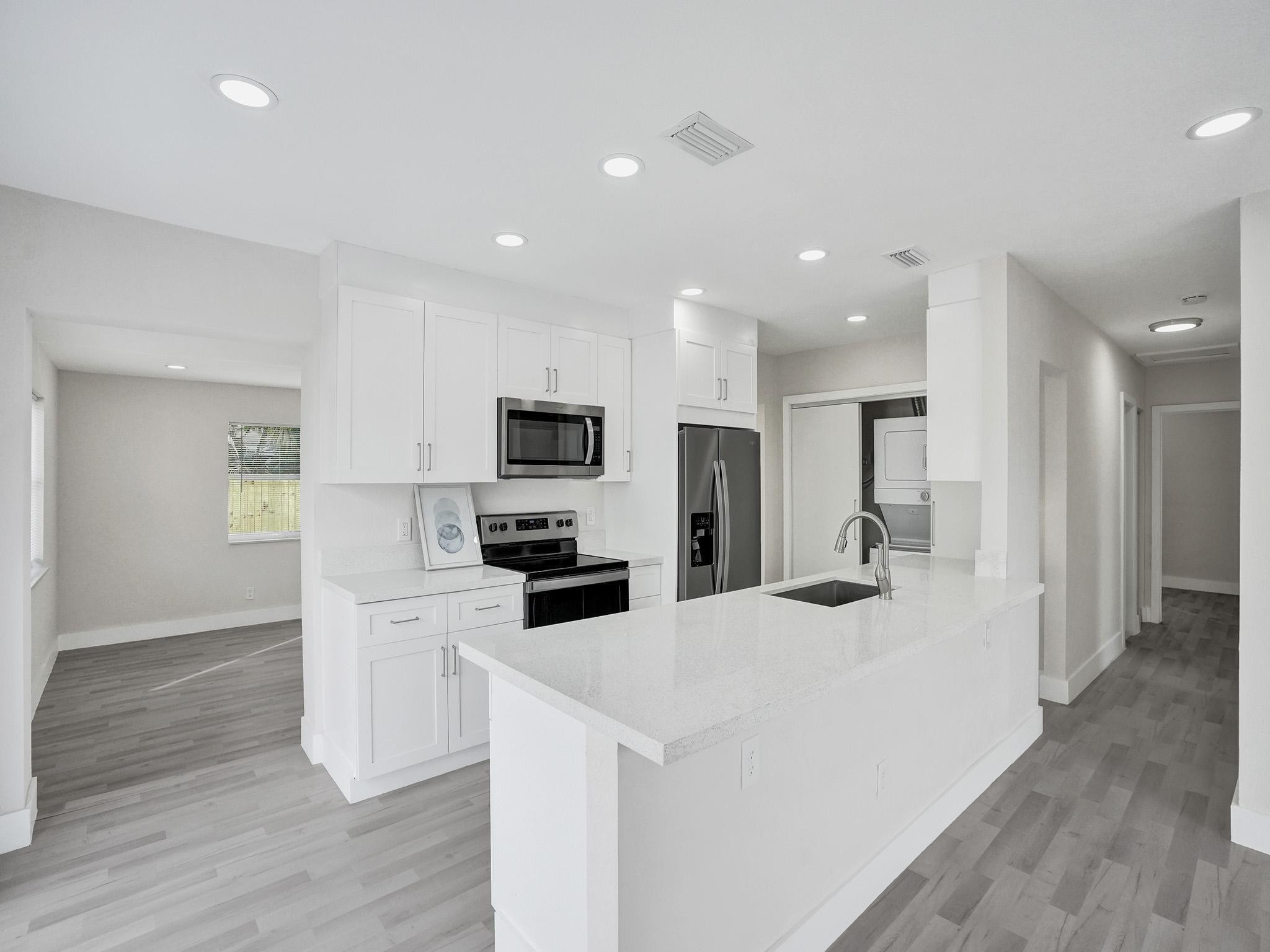 631 North 69th Terrace Hollywood, FL 33024 - Photo 36 of 60 Photo 36