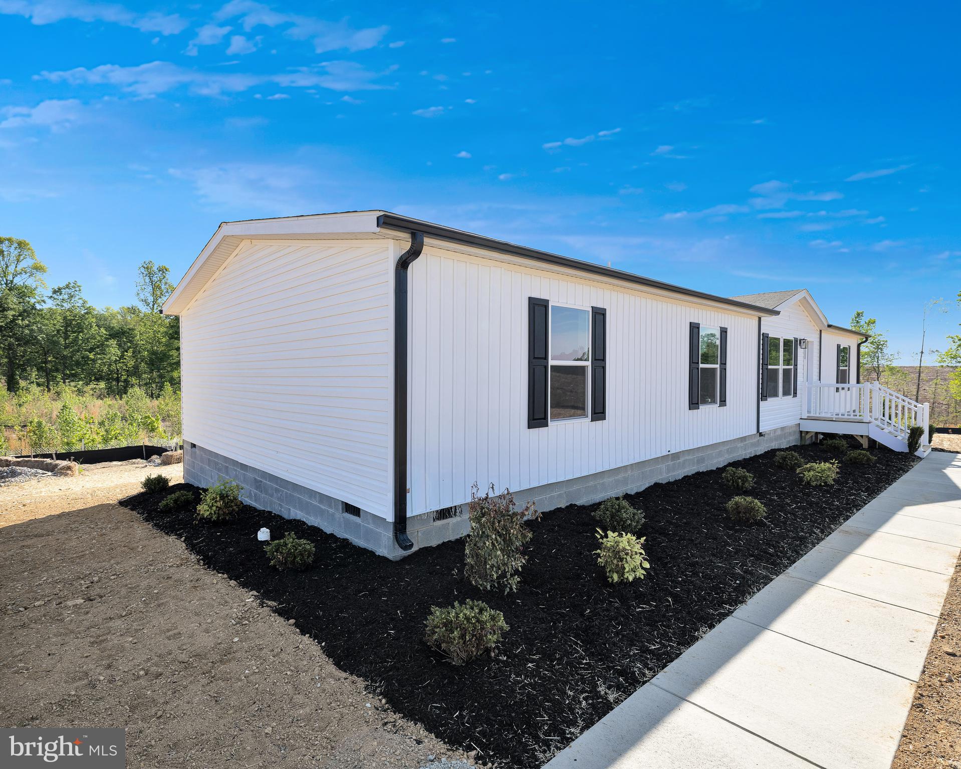 355 Moorefield Road Mineral, VA 23117 - Photo 3 of 39