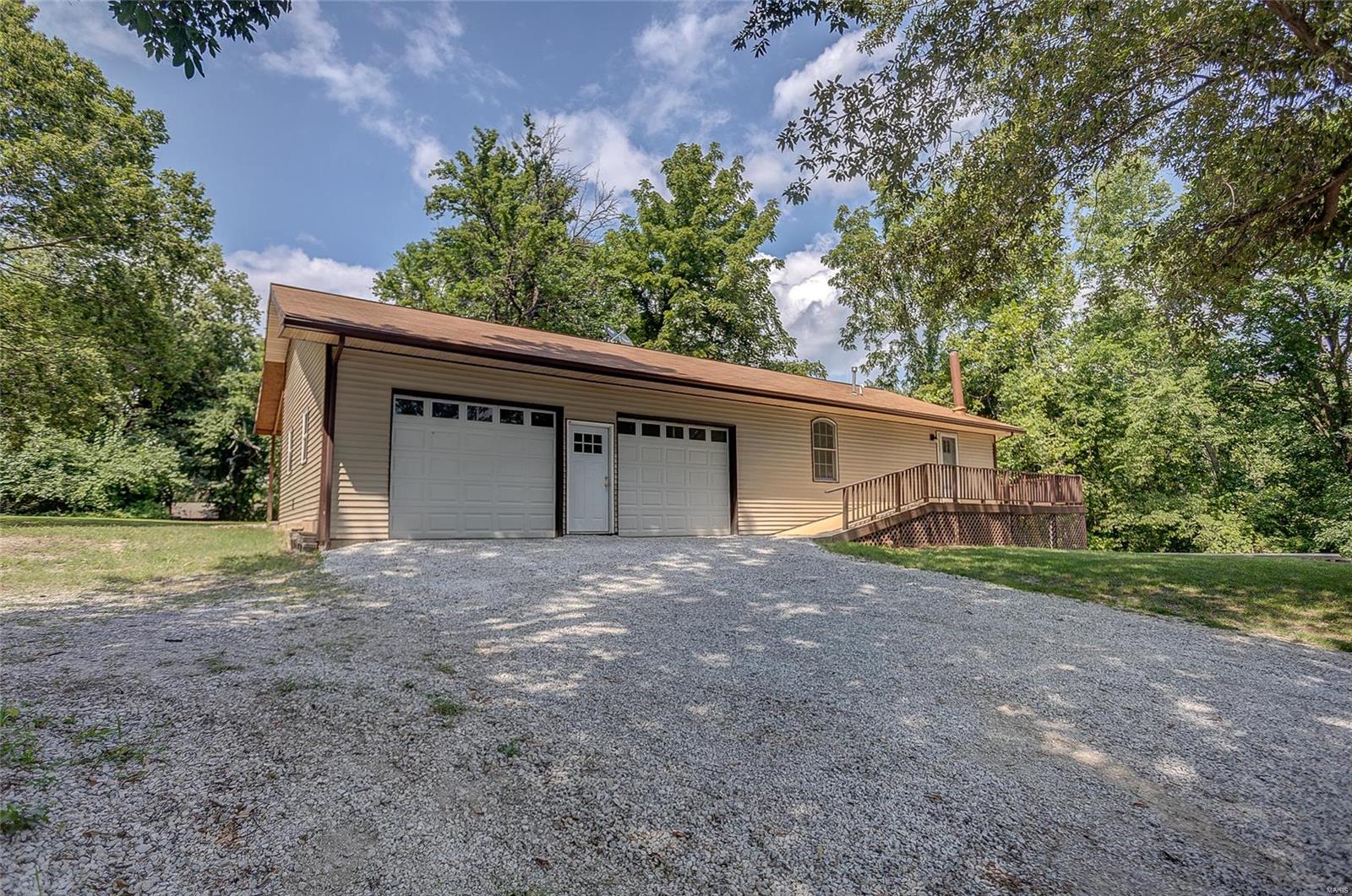 8668 Pin Oak Road Edwardsville, IL 62025 - Photo 28 of 40 Gallery Image 28