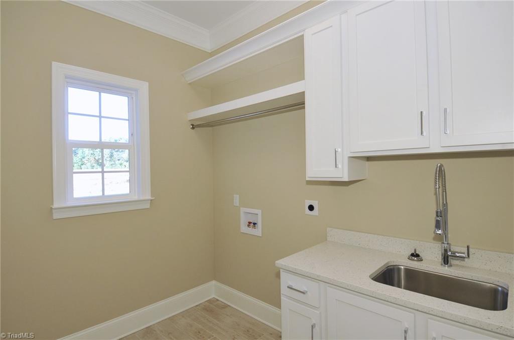 1027 Heron Ridge Road Winston-Salem, NC 27106 - Photo 8 of 25 Laundry Room - Main Level