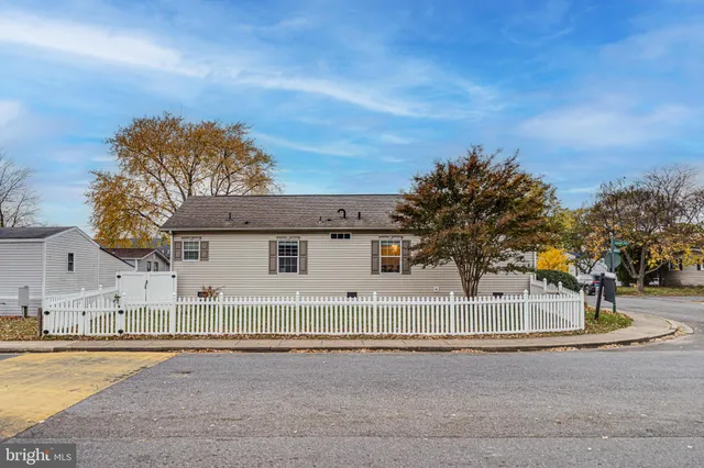 $79,000 | 14640 Lufthansa Circle, Chantilly, VA 20151