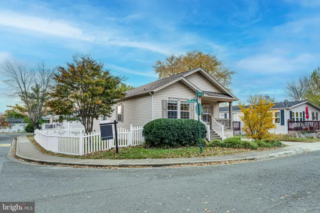 $79,000 | 14640 Lufthansa Circle, Chantilly, VA 20151