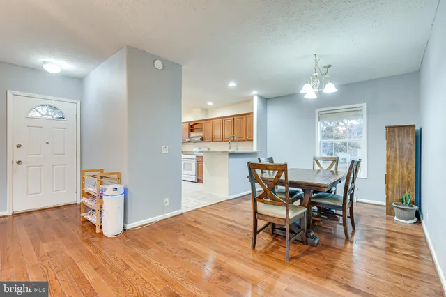 $79,000 | 14640 Lufthansa Circle, Chantilly, VA 20151