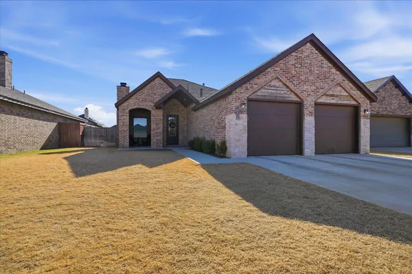 $339,000 | 805 North 5th Street, Wolfforth, TX 79382
