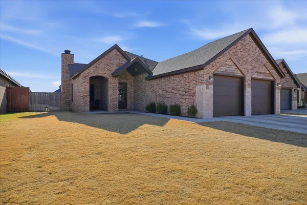 $339,000 | 805 North 5th Street, Wolfforth, TX 79382