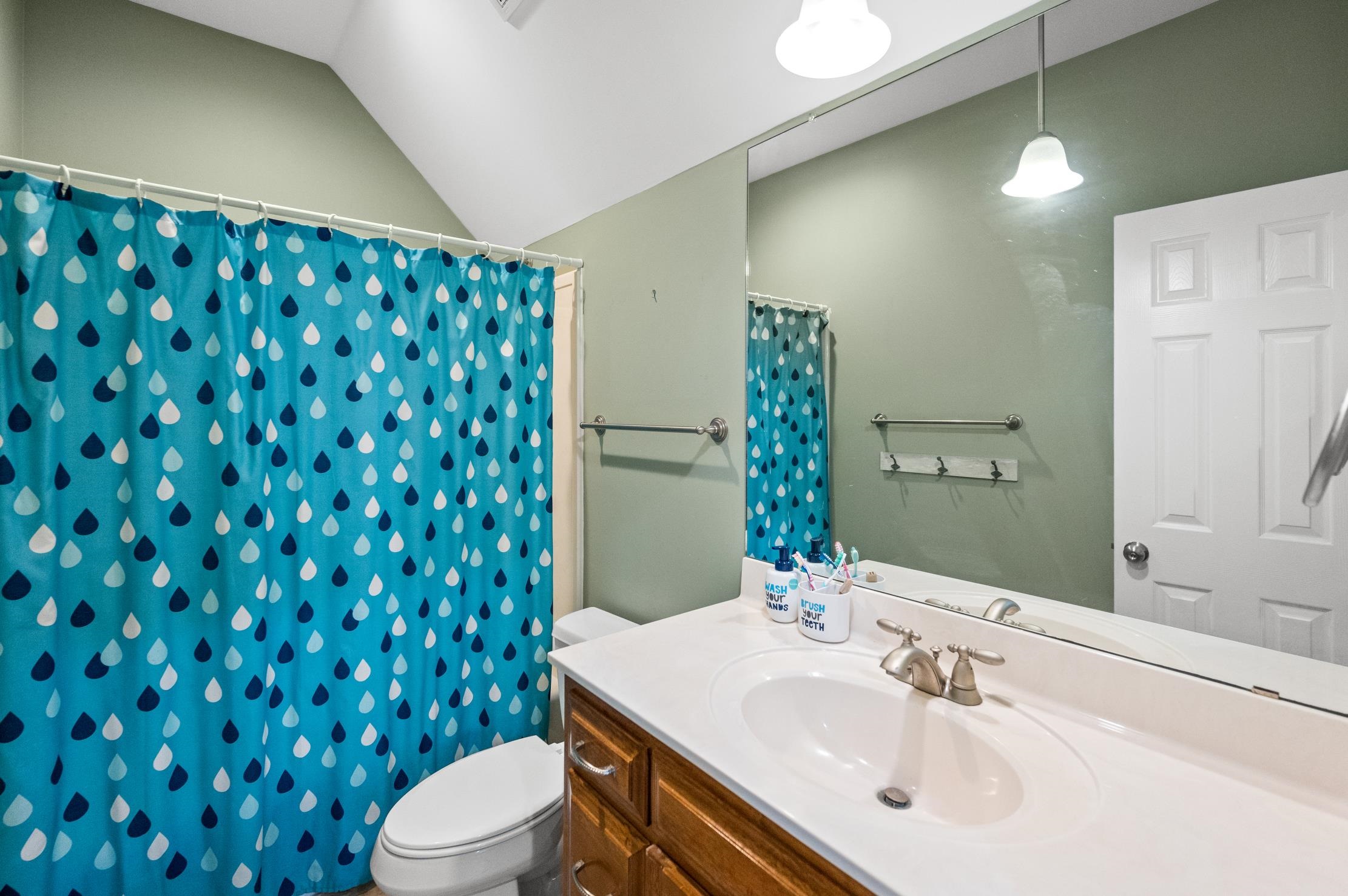 8977 Parliament Circle Daphne, AL 36526 - Photo 27 of 39 Bathroom