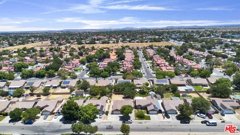 $430,000 | 43650 5th Street East, Lancaster, CA 93535