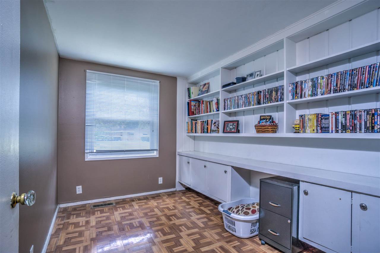 1704 Ridgedale Road South Bend, IN 46614 - Photo 22 of 29 Gallery Image 22