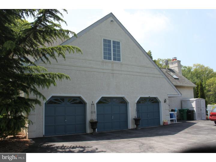 303 Nottingham Drive Spring City, PA 19475 - Photo 2 of 21 Garage
