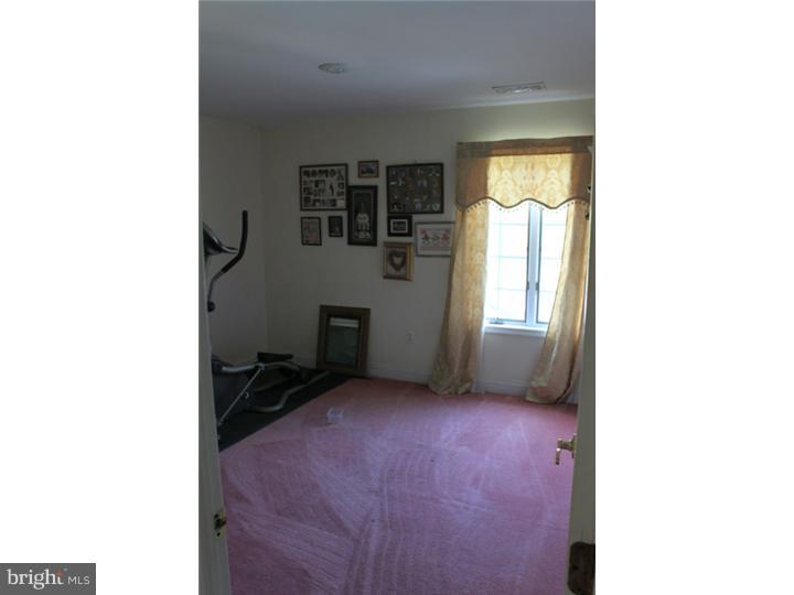 303 Nottingham Drive Spring City, PA 19475 - Photo 19 of 21 Bedroom 4