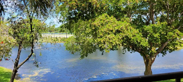 $1,850 | 611 Lyons Road, Unit 8202, Coconut Creek, FL 33063