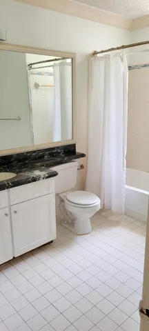 $1,850 | 611 Lyons Road, Unit 8202, Coconut Creek, FL 33063