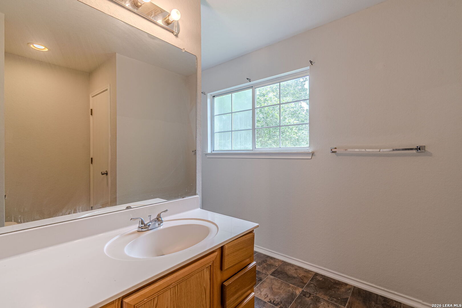 164 Springtree Hollow Cibolo, TX 78108 - Photo 39 of 44