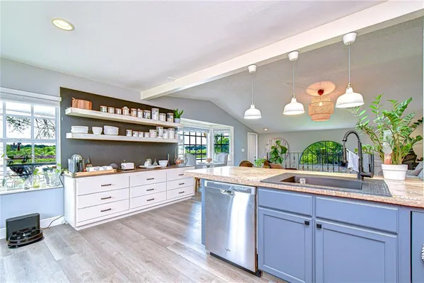 $600,000 | 1216 Brandon Lakes Avenue, Valrico, FL 33594