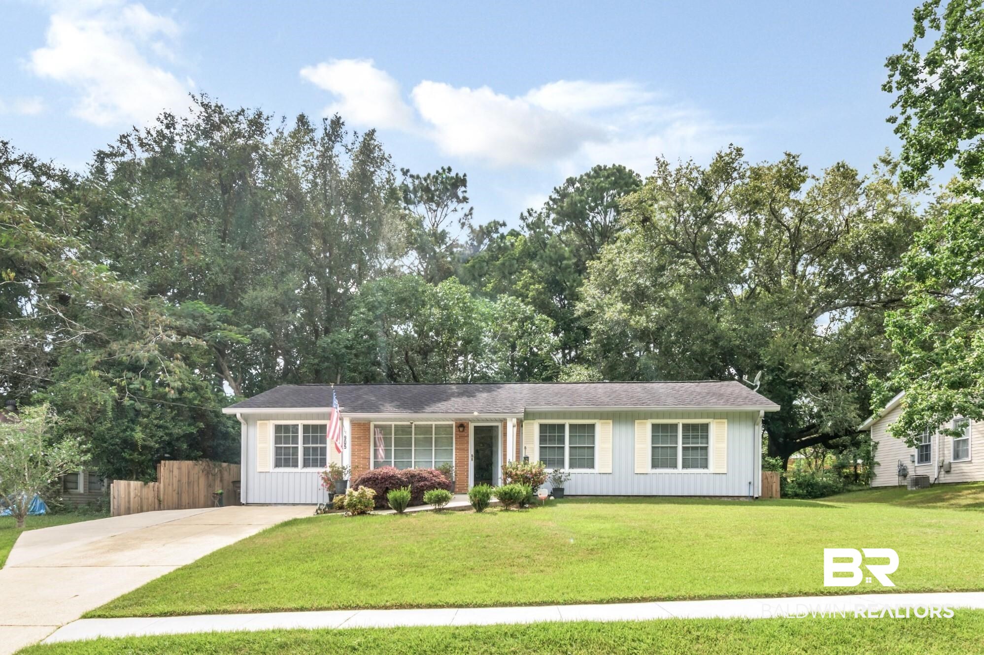 905 Kensington Drive Mobile, AL 36608 - Photo 1 of 16