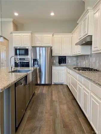 $2,420 | 5208 Escondido Pass, McAllen, TX 78504