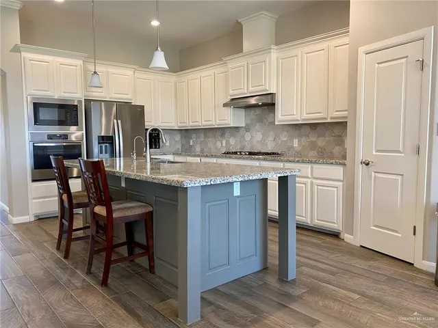 $2,420 | 5208 Escondido Pass, McAllen, TX 78504