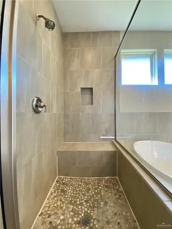 $2,420 | 5208 Escondido Pass, McAllen, TX 78504