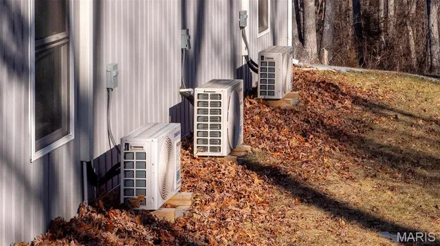 $484,000 | 2101 Vly Crk Drive, Owensville, MO 65066