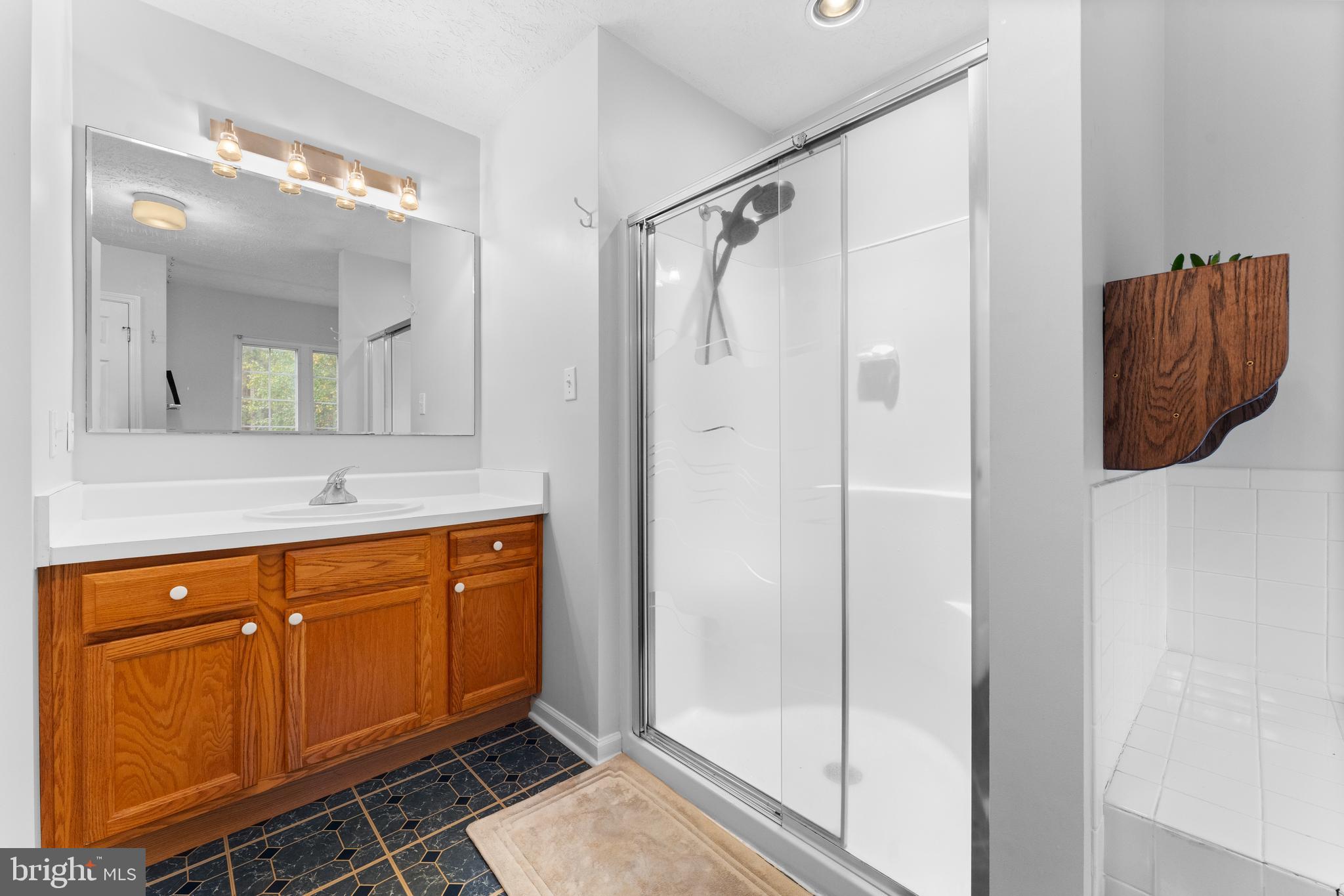 628 River Road Madison, VA 22727 - Photo 35 of 44 Primary bath