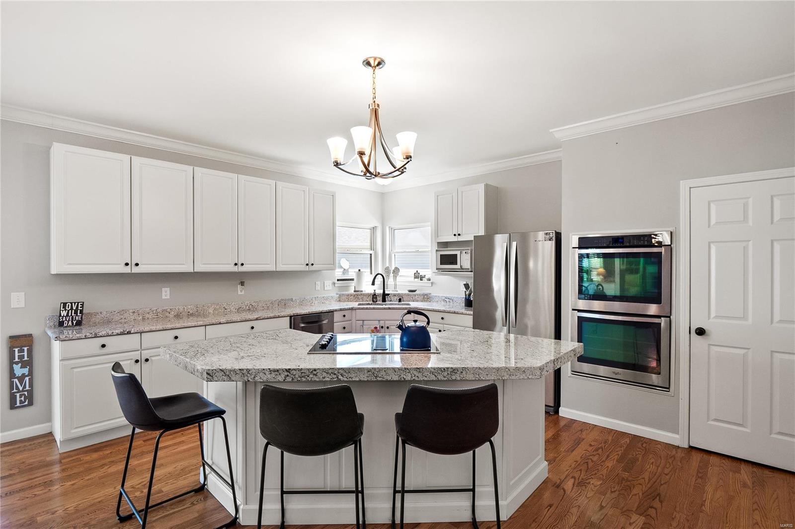 817 Castle Forest Court Ballwin, MO 63021 - Photo 21 of 68