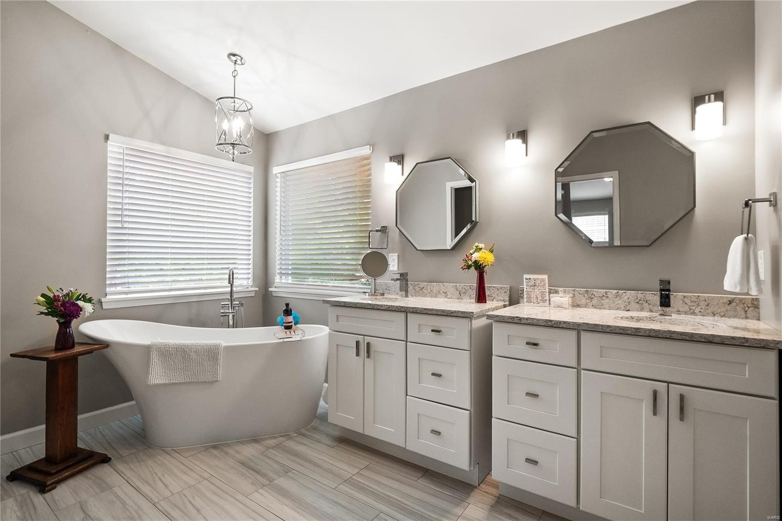 817 Castle Forest Court Ballwin, MO 63021 - Photo 35 of 68