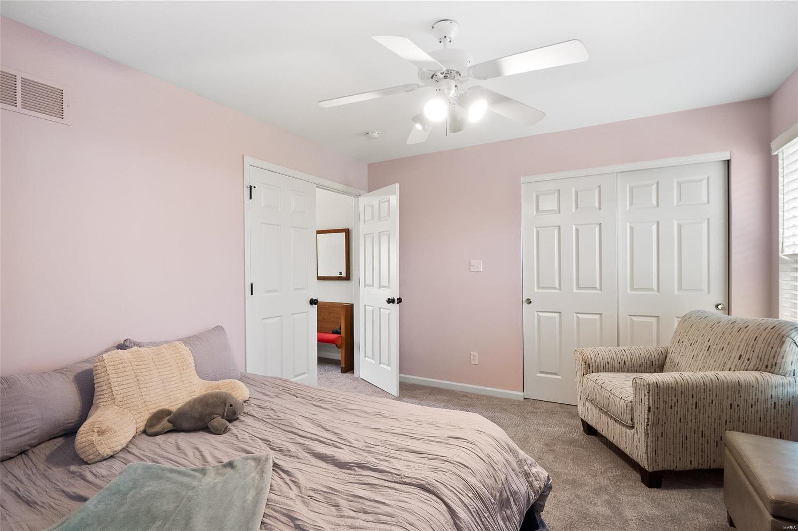 817 Castle Forest Court Ballwin, MO 63021 - Photo 38 of 68