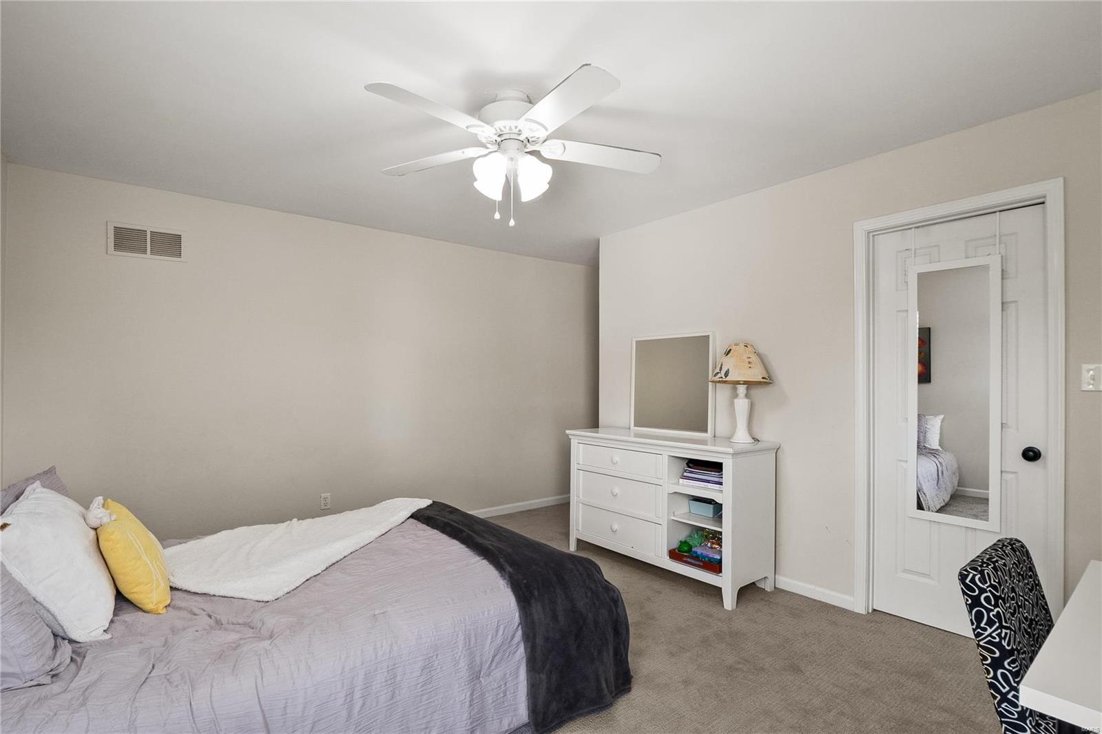 817 Castle Forest Court Ballwin, MO 63021 - Photo 47 of 68