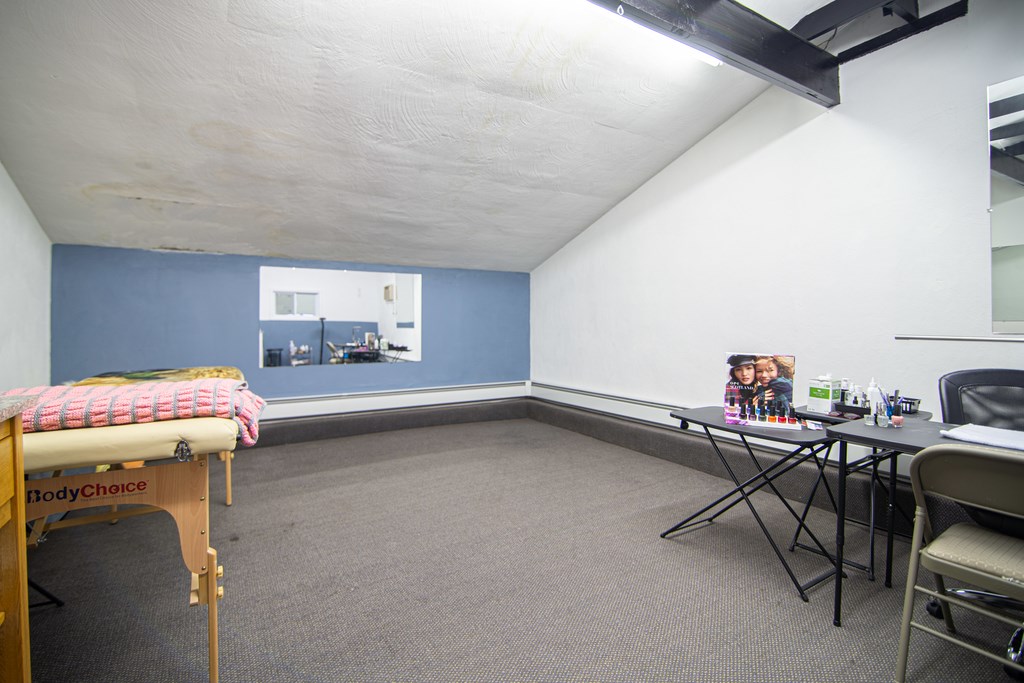 59 Nelson Road Cranston, RI 02921 - Photo 27 of 37 Gallery Image 27