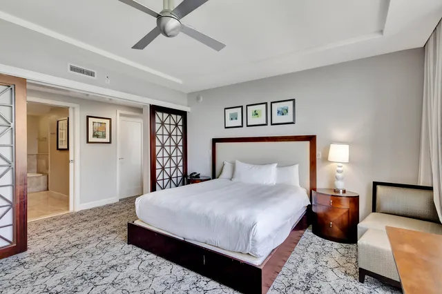 a bathroom with a bathtub and toilet