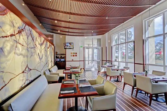 $650,000 | 3800 North Ocean Drive, Unit 505, Singer Island, FL 33404