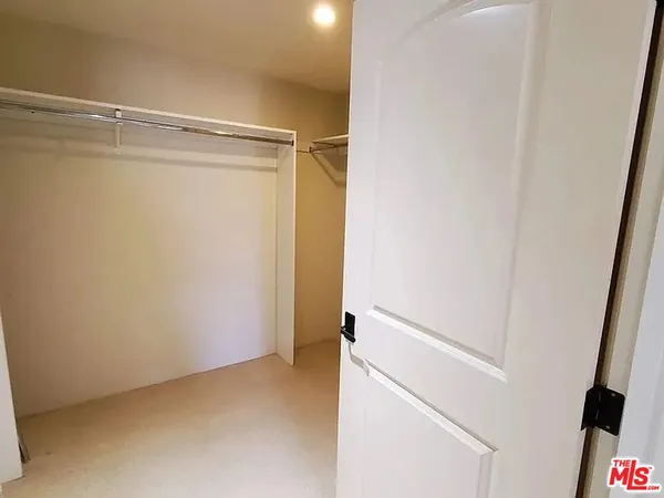 $4,250 | 1135 South Shenandoah Street, Unit A, Los Angeles, CA 90035