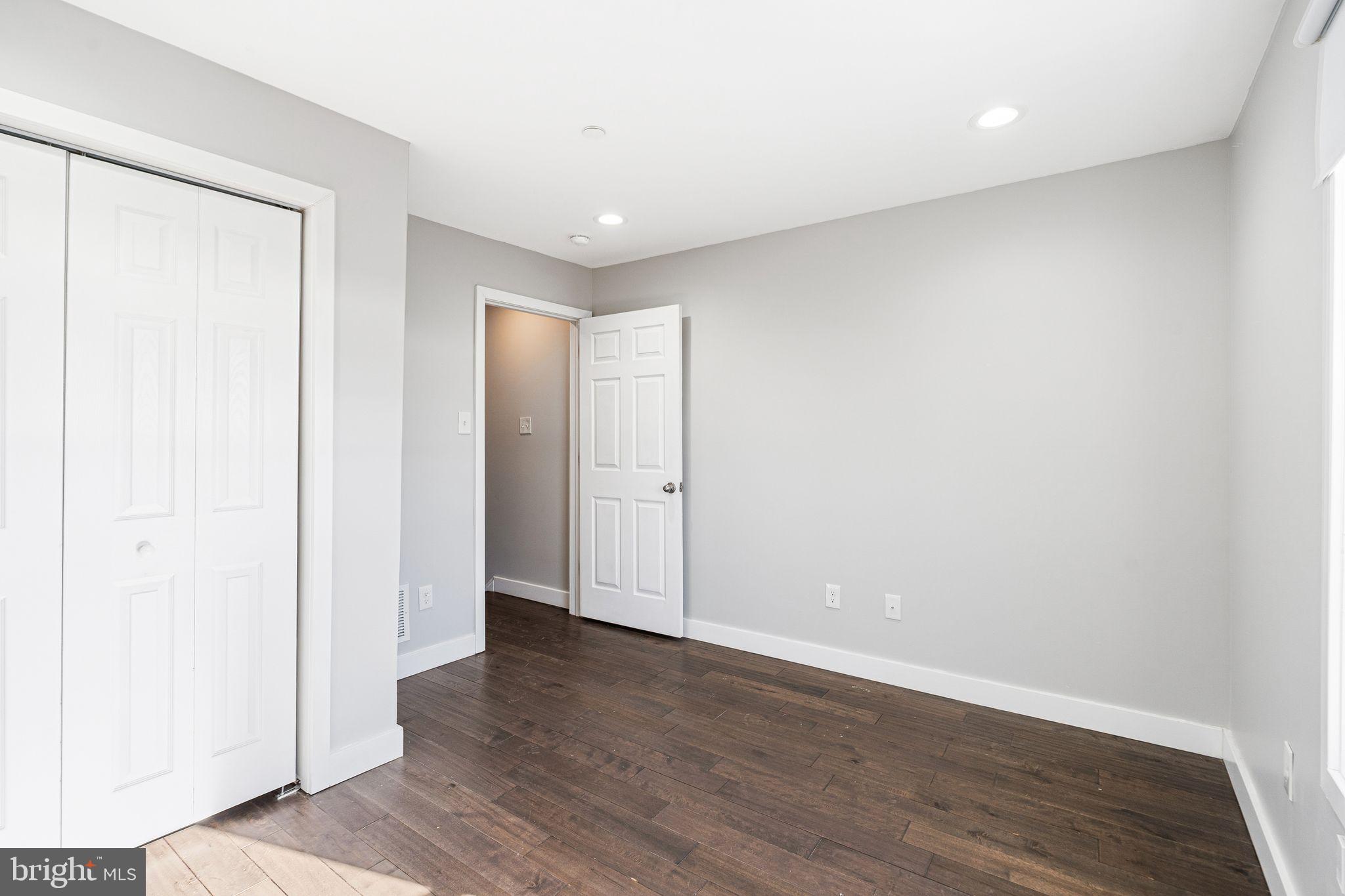 2122 Sears Street Philadelphia, PA 19146 - Photo 15 of 31