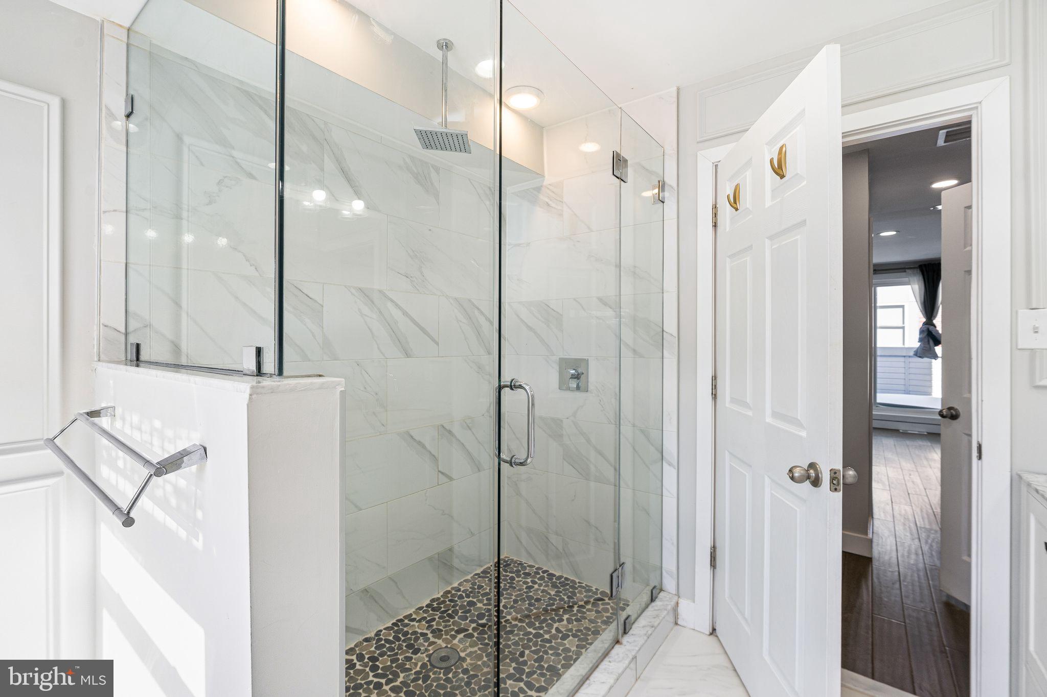 2122 Sears Street Philadelphia, PA 19146 - Photo 23 of 31