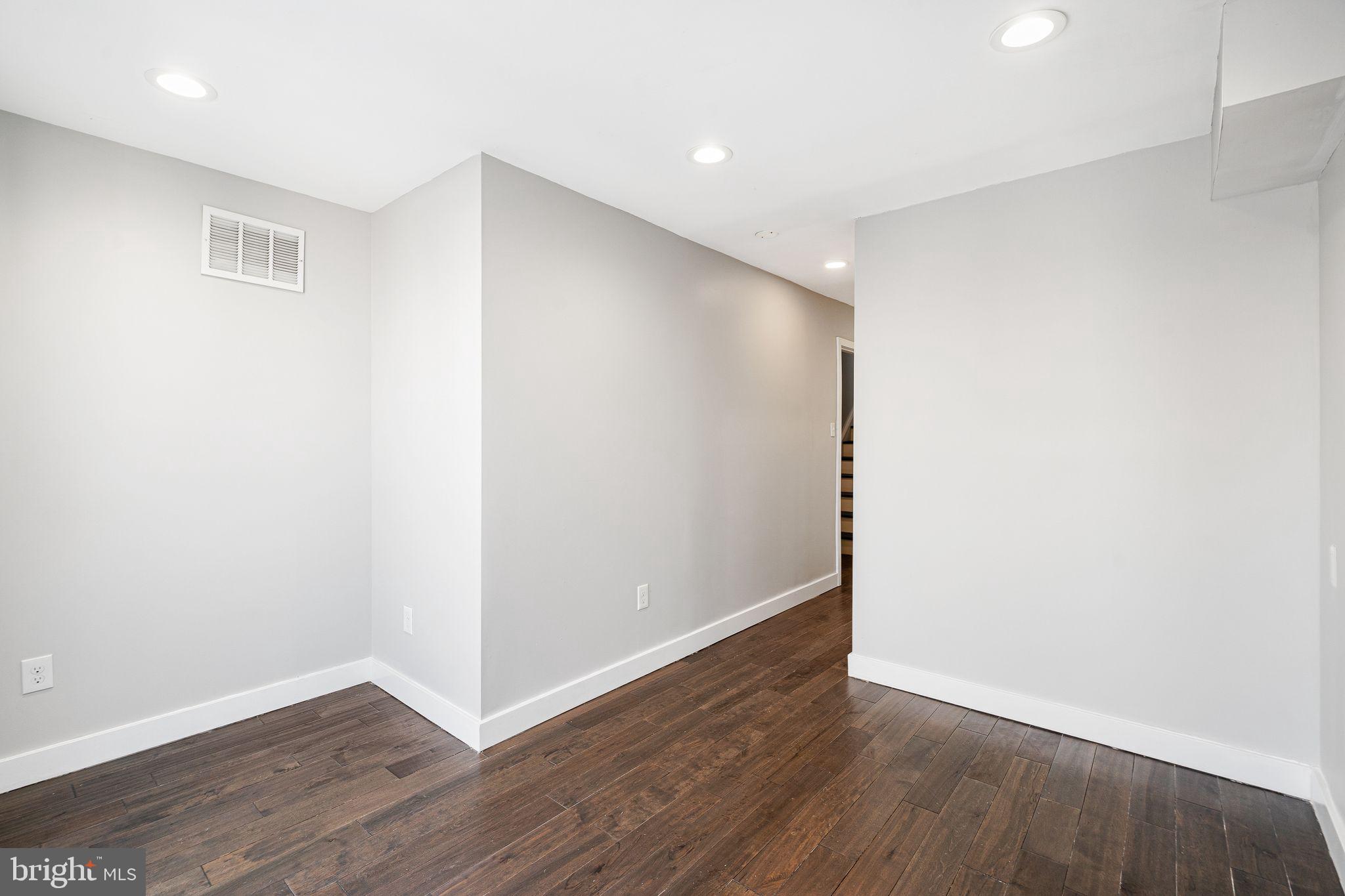 2122 Sears Street Philadelphia, PA 19146 - Photo 26 of 31