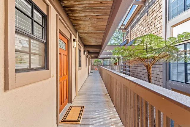 $849,000 | 8870 Villa La Jolla Drive, Unit 210, La Jolla, CA 92037