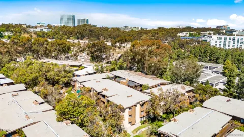 $824,000 | 8870 Villa La Jolla Drive, Unit 210, La Jolla, CA 92037