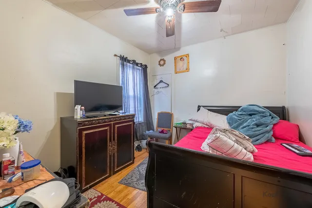 $300,000 | 1632 North Linder Avenue, Chicago, IL 60639