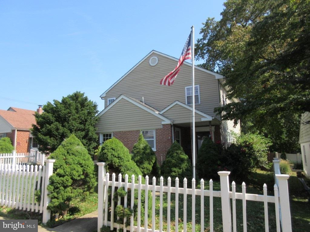 9255 Exeter Road Philadelphia, PA 19114 - Photo 1 of 30 Gallery Image 1