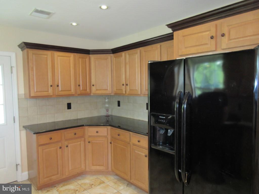 9255 Exeter Road Philadelphia, PA 19114 - Photo 16 of 30 Gallery Image 16