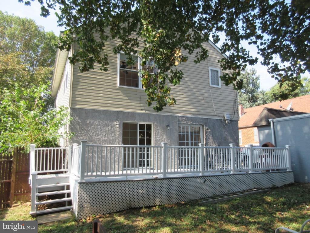 9255 Exeter Road Philadelphia, PA 19114 - Photo 3 of 30 Gallery Image 3