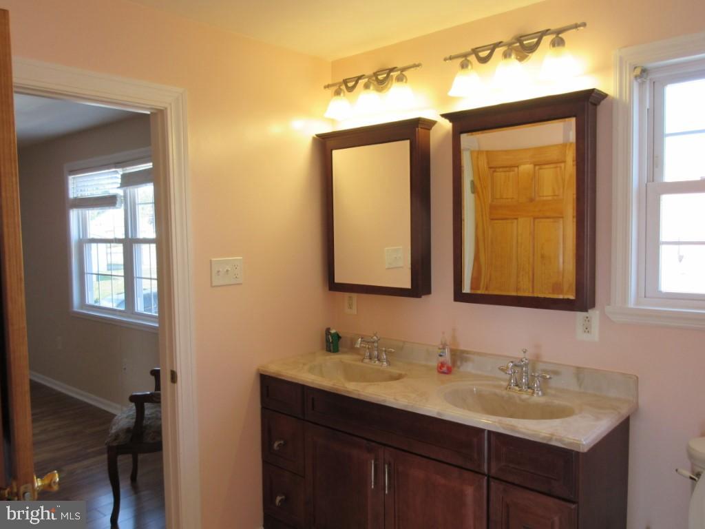 9255 Exeter Road Philadelphia, PA 19114 - Photo 25 of 30 Gallery Image 25