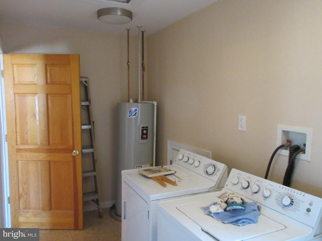 9255 Exeter Road Philadelphia, PA 19114 - Photo 27 of 30 Gallery Image 27