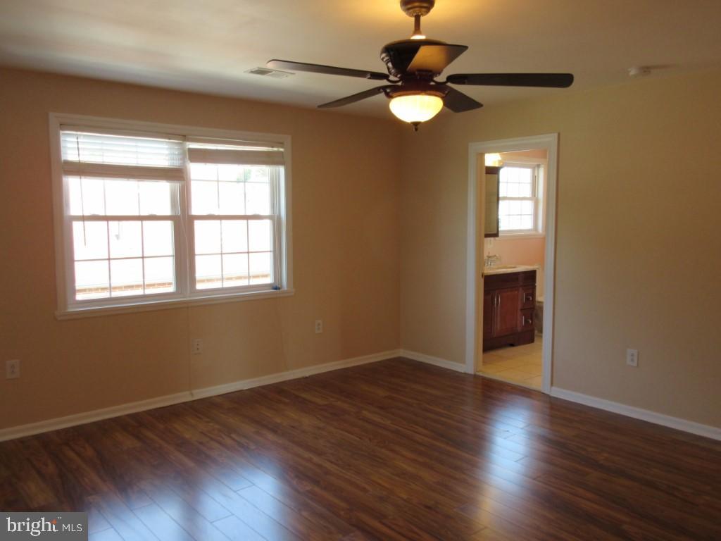 9255 Exeter Road Philadelphia, PA 19114 - Photo 29 of 30 Gallery Image 29