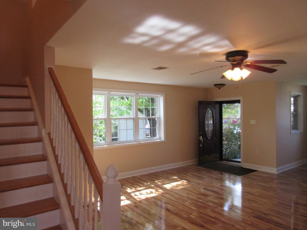 9255 Exeter Road Philadelphia, PA 19114 - Photo 7 of 30 Gallery Image 7