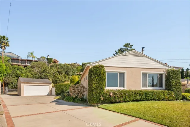 $1,249,000 | 2324 Harold Circle, Burbank, CA 91504