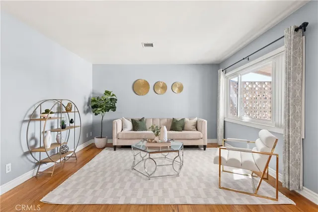 $1,249,000 | 2324 Harold Circle, Burbank, CA 91504