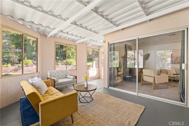 $1,249,000 | 2324 Harold Circle, Burbank, CA 91504