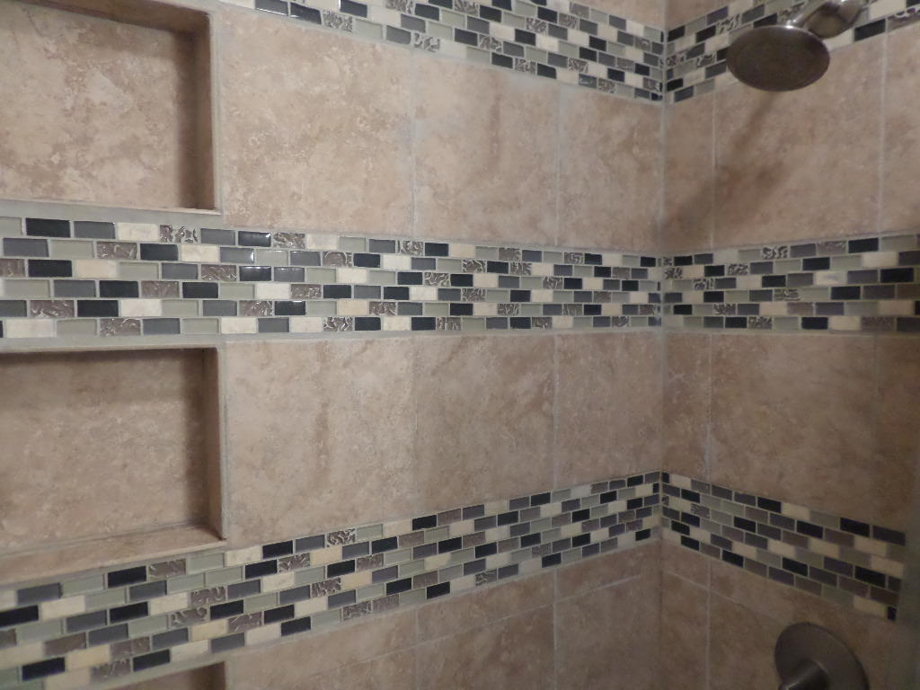 137 Georgia Avenue Oak Ridge, TN 37830 - Photo 16 of 30 Tile work in shower