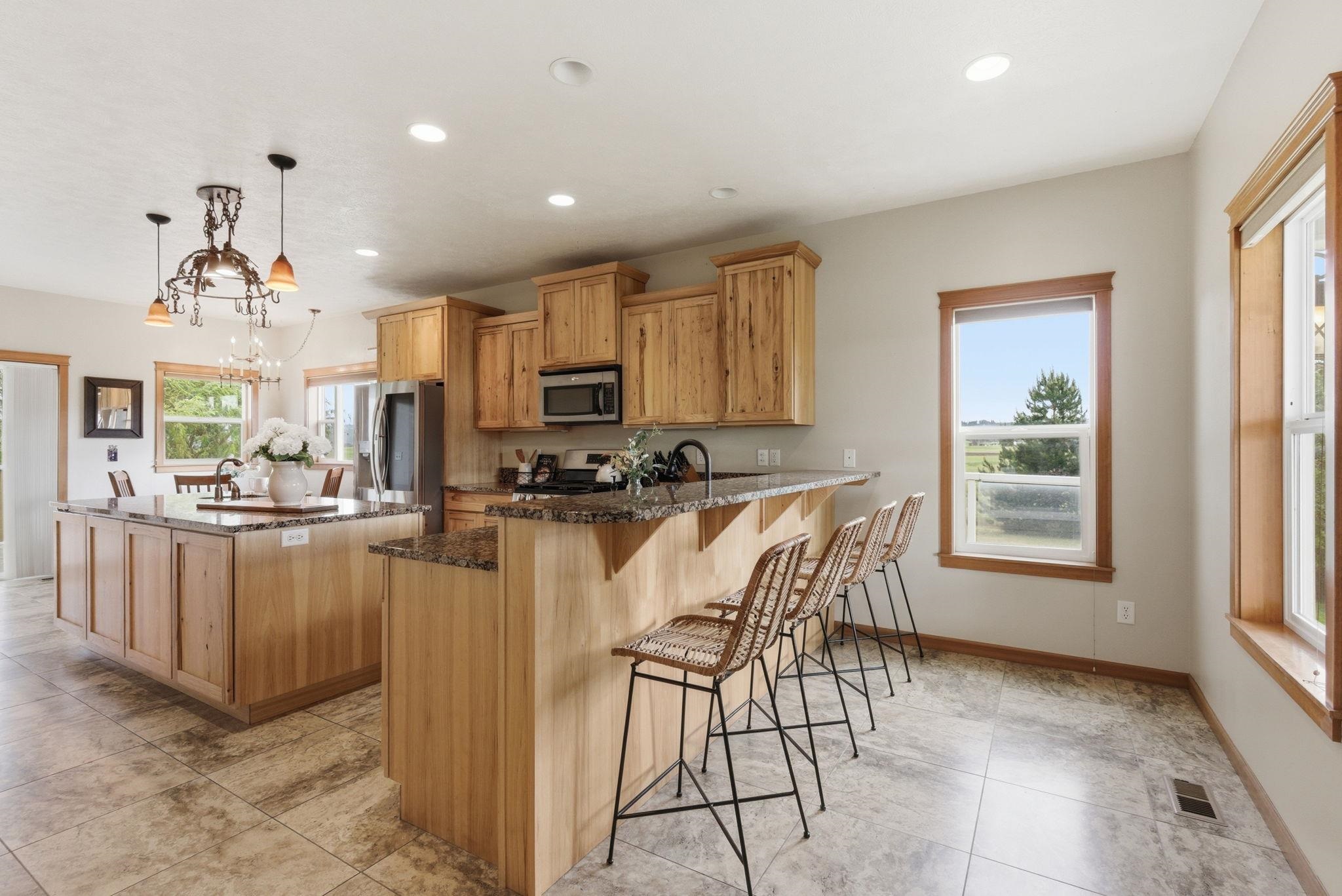 6321 East Peone Road Mead, WA 99021 - Photo 10 of 50